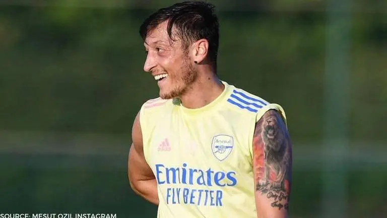 Mesut Ozil agrees to three-and-a-half-year deal with Turkish outfit Fenerbahce? Mesut Ozil