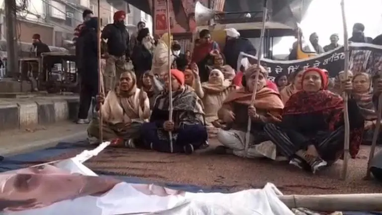 1984 victims protest against Congress' Bharat Jodo in Punjab, burn Rahul Gandhi's effigy Rahul Gandhi