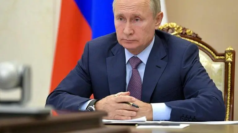 Putin proposes yearlong extension of nuclear pact with US