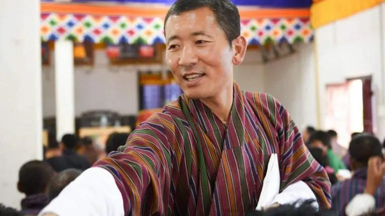 Bhutan PM attends convocation of surgeons association