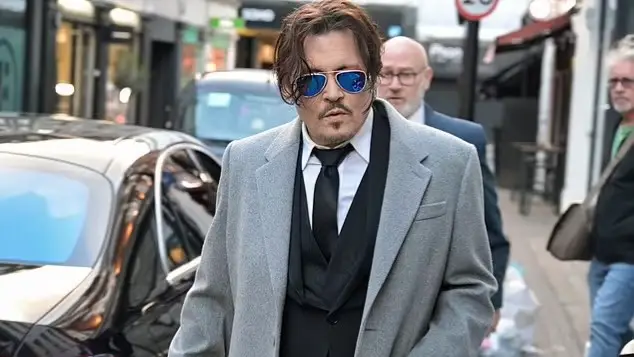 Johnny Depp Undergoes Major Transformation, Debuts New Look In Viral ...