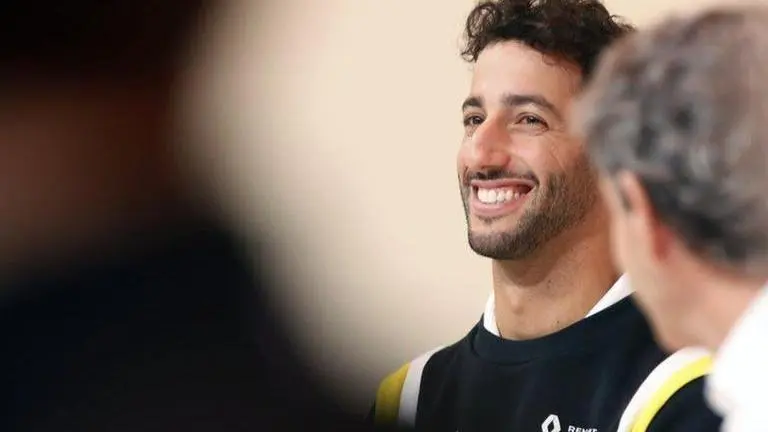 Coronavirus fears escalate as Australian GP approaches Coronavirus fears escalate as Australian GP approaches