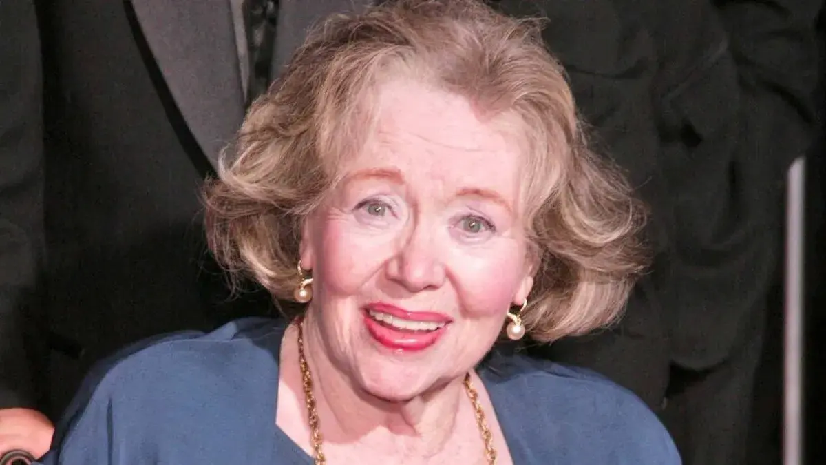 Gylnis Johns, known for her role in Mary Poppins, dies of natural causes at 100 Glynis Johns