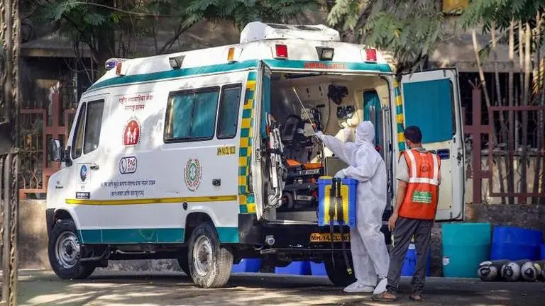 Maharashtra officials asked to ramp up testing ahead of 2nd wave