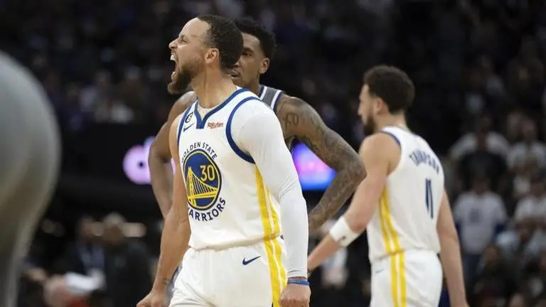 NBA Scores: Stephen Curry leads Golden State Warriors past Sacramento Kings 123-116 for 3-2 series lead Golden State Warriors vs Sacramento Kings