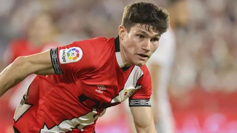 Real Madrid brings back defender Fran García from Rayo Vallecano on transfer Real Madrid brings back defender Fran García from Rayo Vallecano on transfer