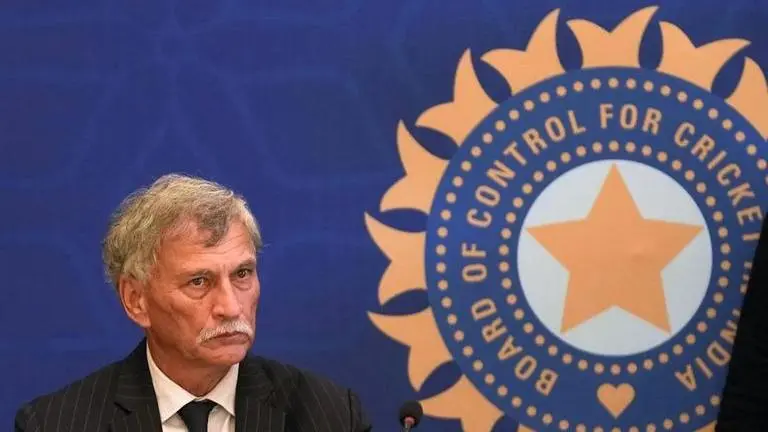 BCCI to breach 1 billion dollar mark in media rights after fetching INR 48,390 crore for IPL? Roger Binny