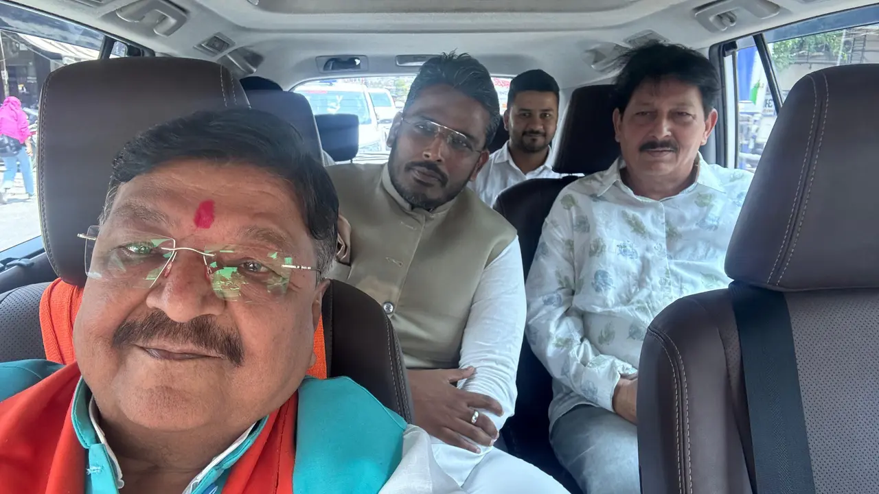 Akshay Kanti Bam with Kailash Vijayvargiya