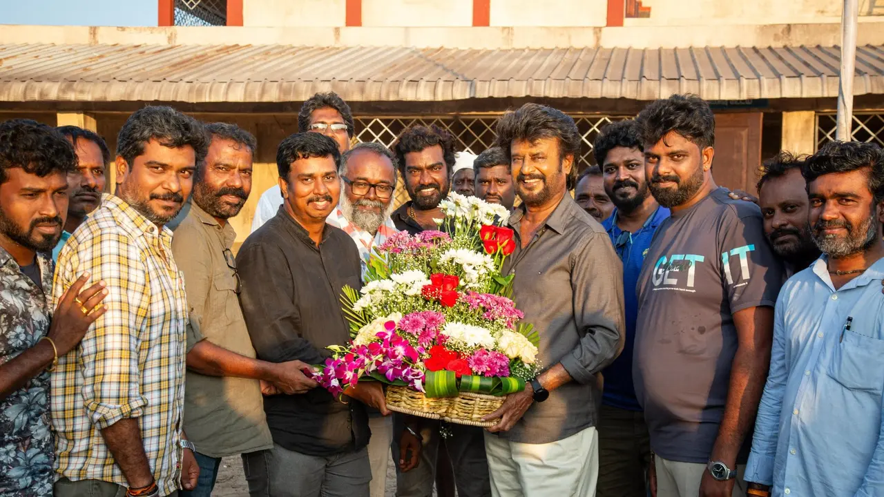 Rajinikanth Wraps Vettaiyan Shoot, Director TJ Gnanavel Presents Him With A Bouquet Rajinikanth with Vettaiyan team