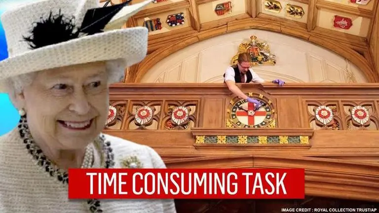UK Queen's staff to spend 40 hours changing her 1,000 clocks; see the royal collection Queen