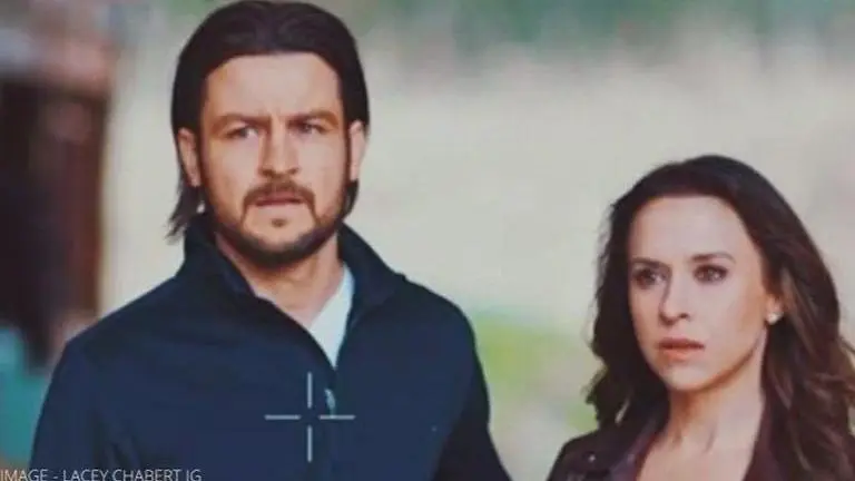 where was sweet carolina filmed