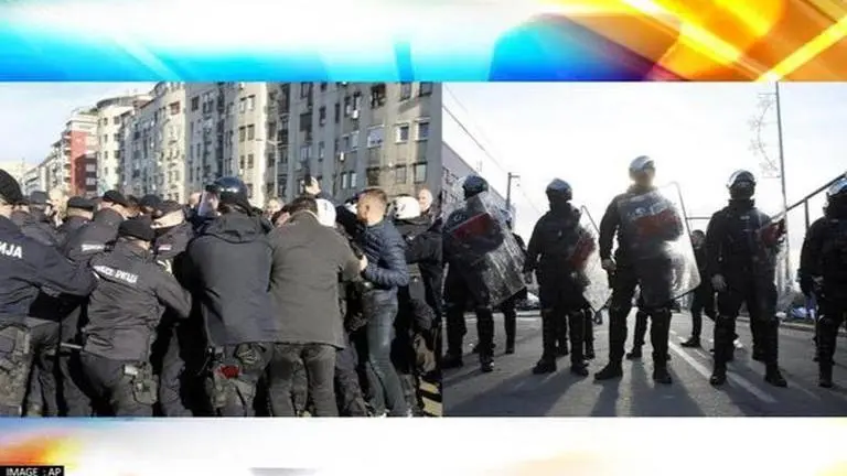 Serbia: Anti-government protestors block bridges, roads to oppose new laws Serbia