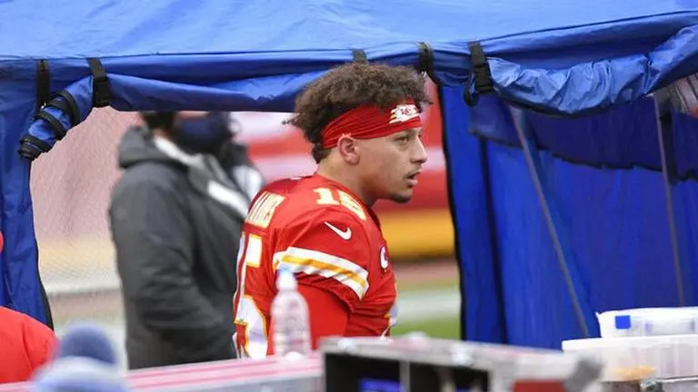Chiefs' Mahomes practices again ahead of AFC championship