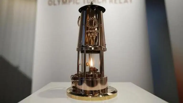 Olympic flame to go on display in Tokyo