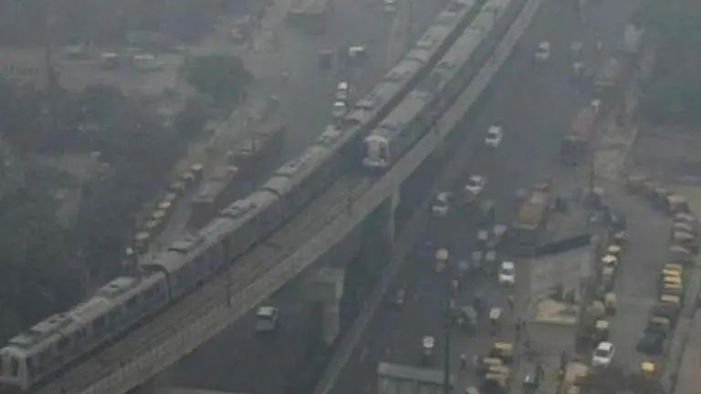 Delhi pollution: SC gives 3 months to Centre, Delhi government to set up smog tower Delhi pollution