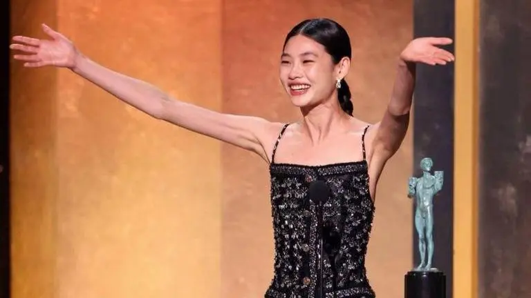 'Squid Game' star HoYeon Jung signs Apple TV+ series with Cate Blanchett & Kevin Kline Jung Ho Yeon, hoyeon jung squid game