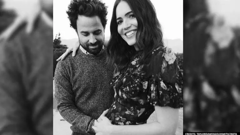 Celebrity couple Mandy Moore & Taylor Goldsmith welcomes their first child