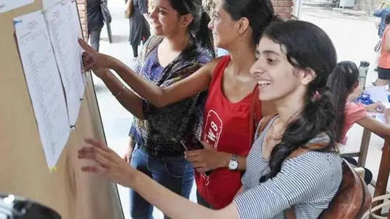 JEE Main Result 2022 Updates: Topper list out, 13 boys & 1 girl score 100 percentile JEE main result 2022