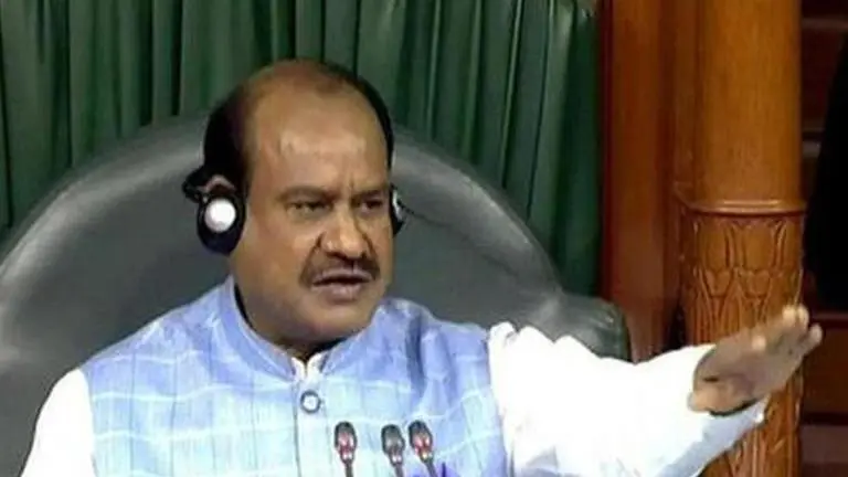 Lok Sabha Speaker Om Birla's father cremated