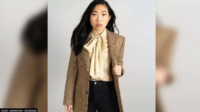 Awkwafina addresses cultural appropriation criticism; announces she's leaving Twitter Awkwafina