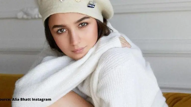 Alia Bhatt to shoot 2 songs with Ram Charan for SS Rajamouli's 'RRR' in Hyderabad Alia Bhatt