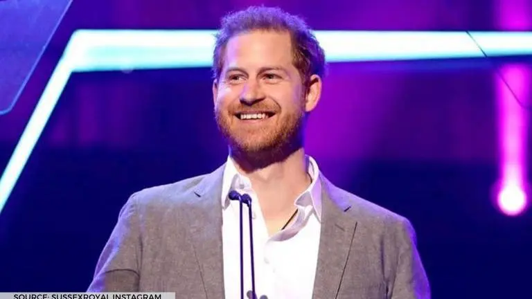Prince Harry shows off his new haircut & a glimpse of his new Santa Barbara home Prince Harry