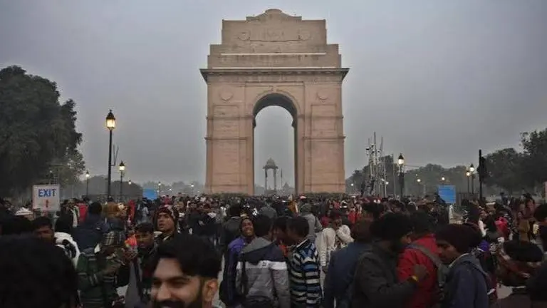 Delhiites welcome New Year at pubs, malls and anti-CAA protest sites