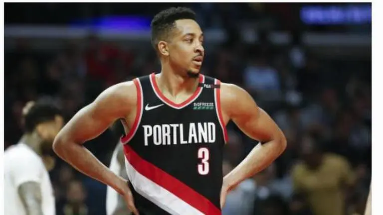 McCollum scores 44 to lift Trail Blazers past Rockets in OT CJ McCollum