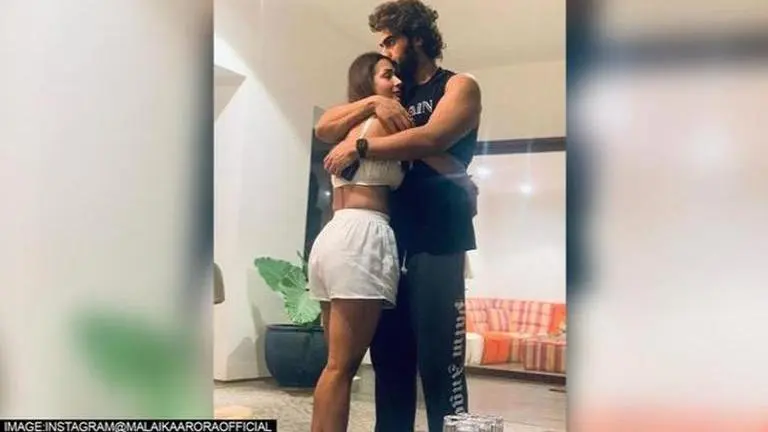 Arjun Kapoor on dating Malaika Arora; 'She helped me through my weakest moments' Arjun Kapoor