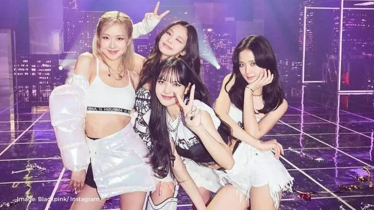 BLACKPINK’s 'DDU-DU DDU-DU' becomes 1st K-pop MV to reach 1.7 billion views on YouTube BLACKPINK