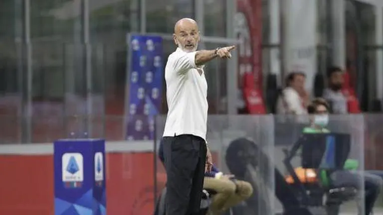 'Happy and proud' Pioli reacts as AC Milan announce two-year contract extension