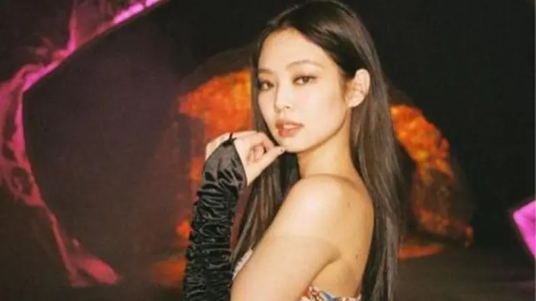 Blackpink's Jennie shares BTS vlog of their concert 'The Show', fans cannot keep clam blackpink's jennie