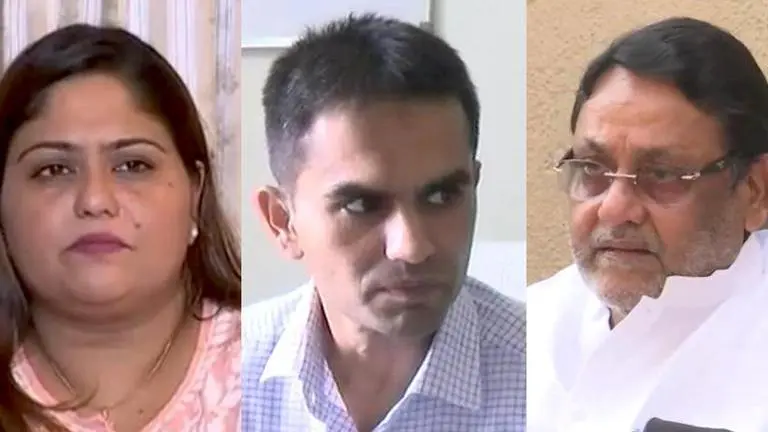 Sameer Wankhede's sister Yasmeen files criminal defamation suit against Nawab Malik Sameer Wankhede