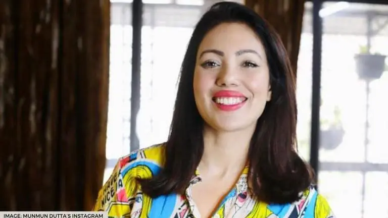 Munmun Dutta shares a glimpse of her ramp walk, fans call it 'moon walk' Munmun Dutta