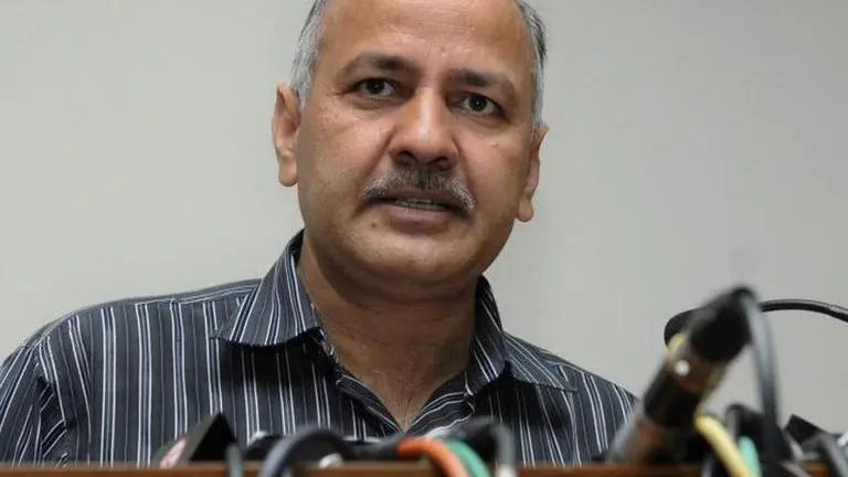 Delhi: Manish Sisodia interacts with members of school management committees