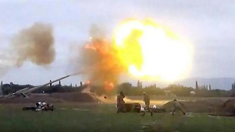 Women volunteers join Nagorno Karabakh battlefield