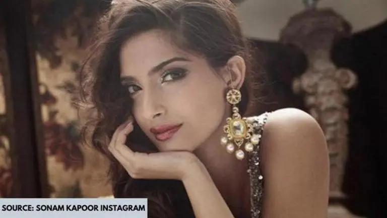 Sonam Kapoor looks gorgeous in her photo series for her ‘Bored at home’ mood sonam kapoor