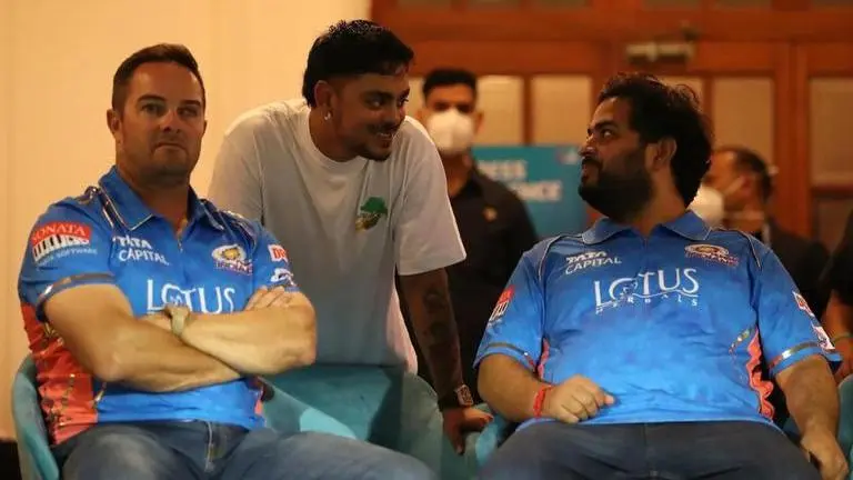 Mark Boucher sends warning to Mumbai Indians players