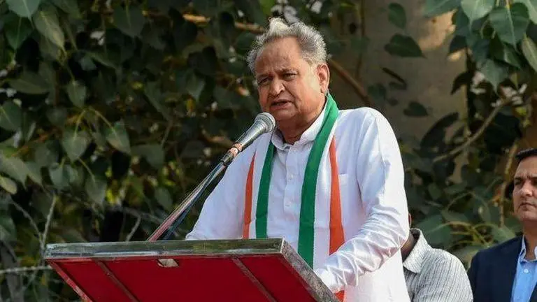 Gehlot directs officials to provide rations to needy Pakistani migrant families living in Rajasthan Gehlot
