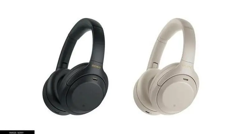 Sony WH-1000XM5 likely to arrive with improvised battery life and better ANC: Reports Sony WH-1000XM5 leaked to come with improved battery life and better ANC