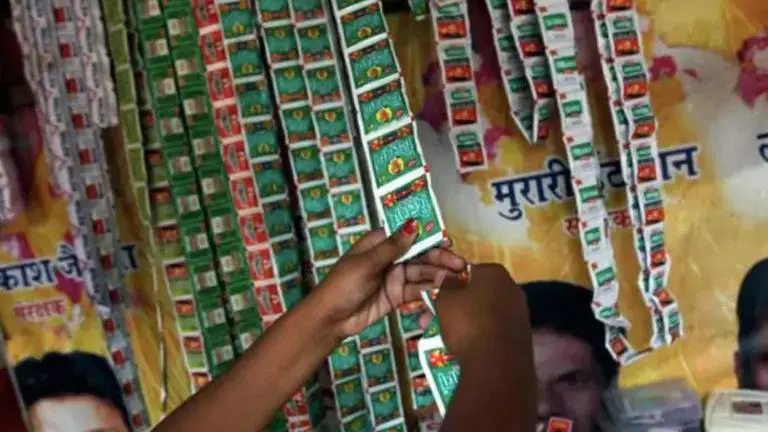Rs 831.72 Cr Duty evasion at Guthka unit, CGST Delhi West Commissionerate arrests 1 person GST