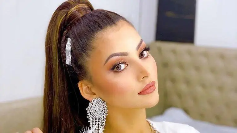 Urvashi Rautela's 'Black Rose' become first bilingual film to finish shoot amid pandemic