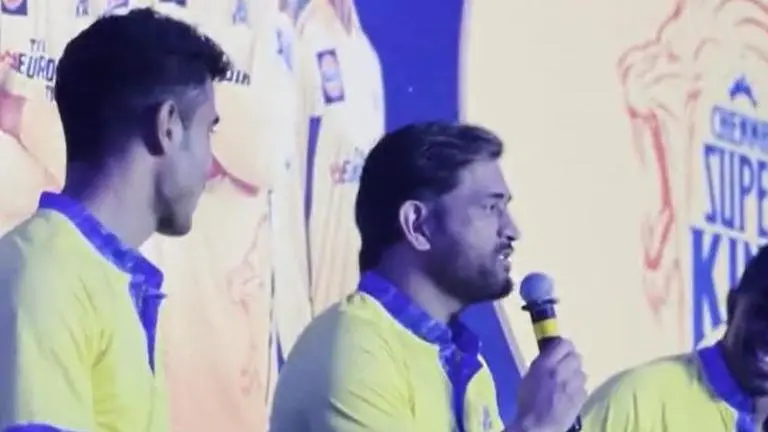 'No one will talk about his no-ball': Savage MS Dhoni continues to tease CSK's Hangargekar IPL 2023: Savage MS Dhoni continues to tease CSK's Rajvardhan Hangargekar over no-balls