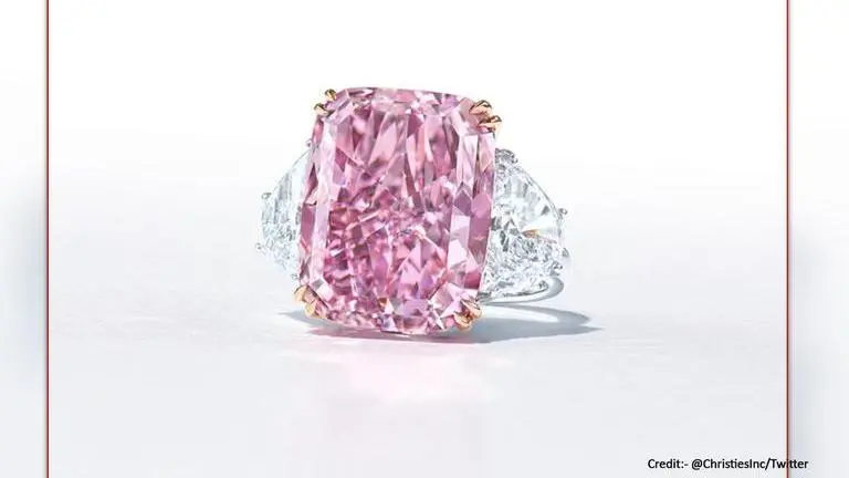 Largest purple-pink 'Sakura' diamond fetches $29.3 million at an auction in Hong Kong Purple-pink diamond