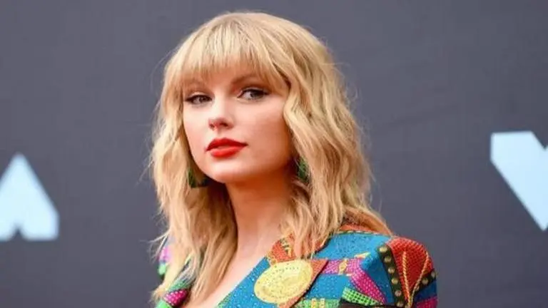 Taylor Swift and Coldplay concerts likely to spike inflation in Singapore Taylor Swift