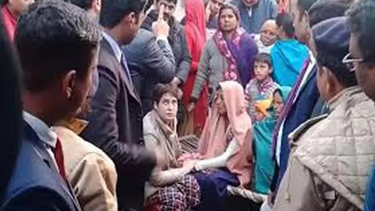 Anti-CAA protests: Priyanka makes unscheduled visit to Muzaffarnagar Anti-CAA protests