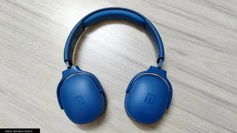 Portronics Muffs A wireless headphones provide decent sound quality at an affordable price
