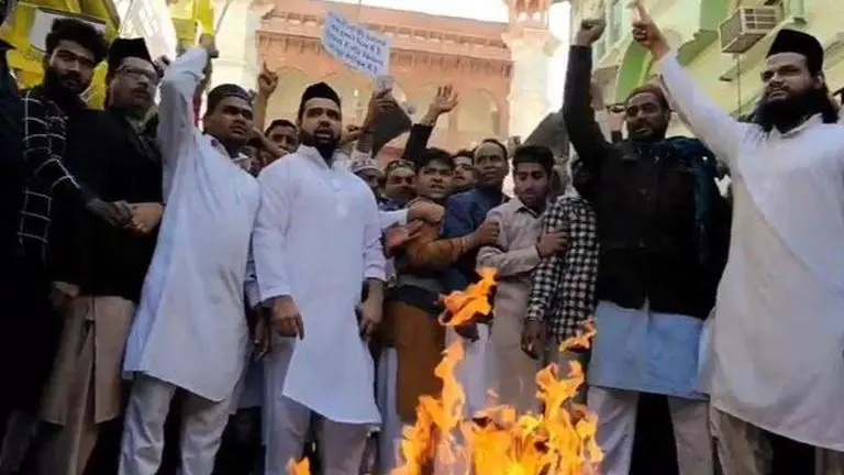 Muslims take out protest march against CAA, burn Ajmer dargah deewan's effigy Muslim