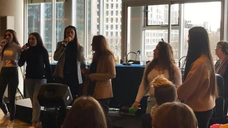 Serbian Roma girl band uses music to empower women covid-19