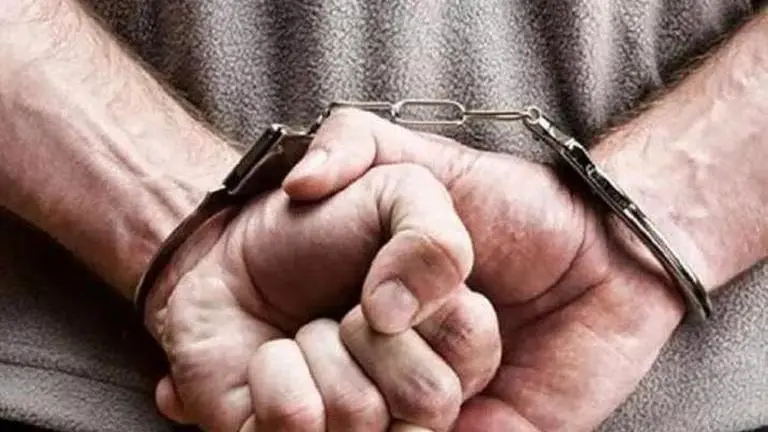 2 held for importing, selling contraband in Delhi